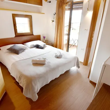 With A Parking Space Gornji Picudo, - 22354 * Umag